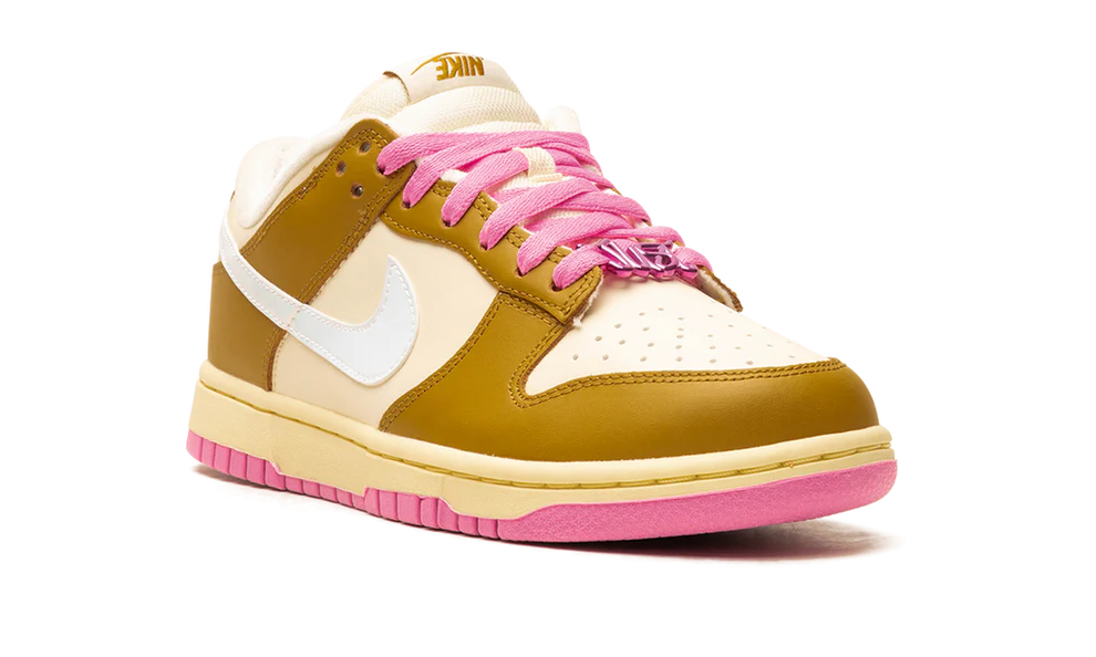 Nike Dunk Bronzine Pink