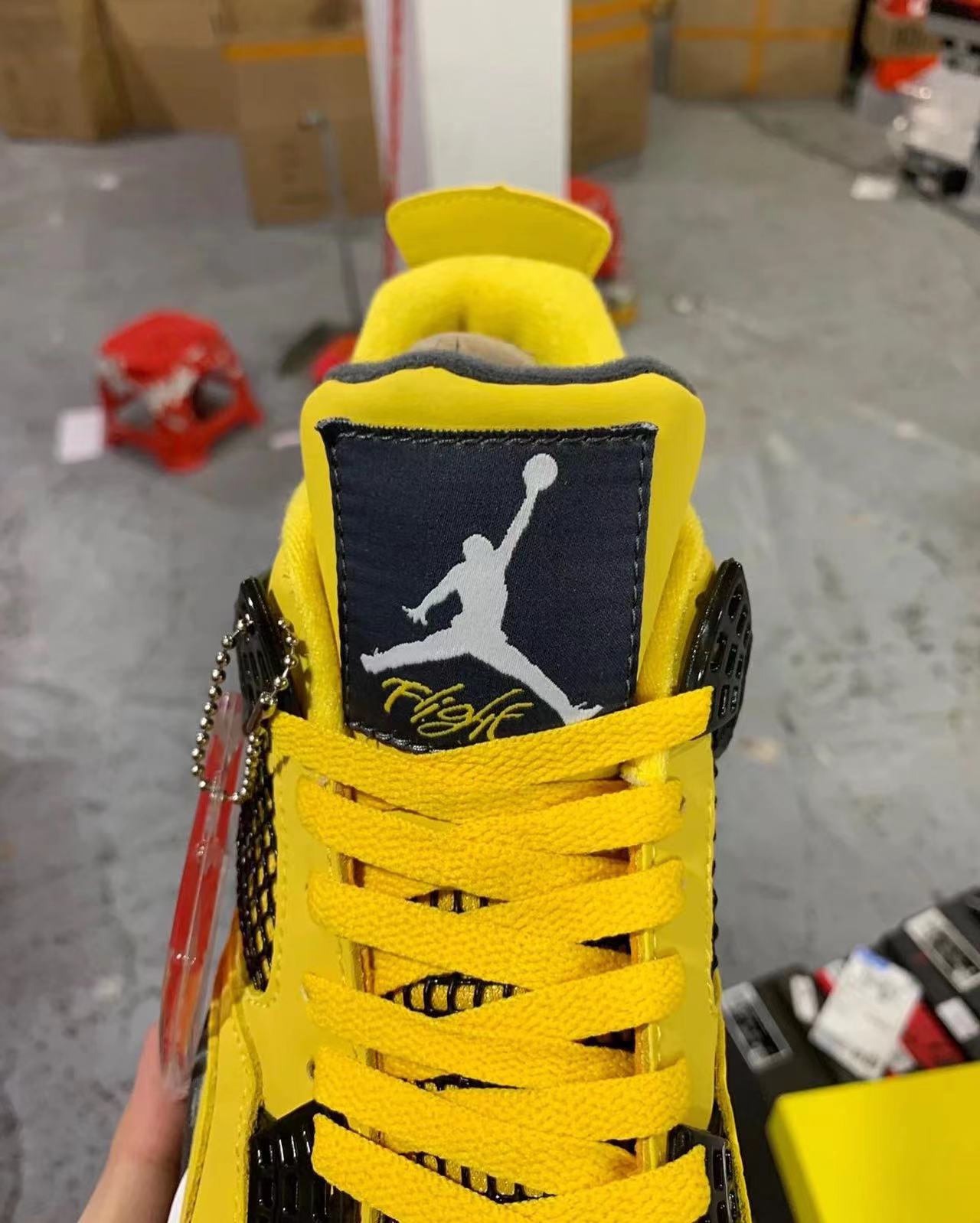 Air Jordan 4 Retro "Tour Yellow"