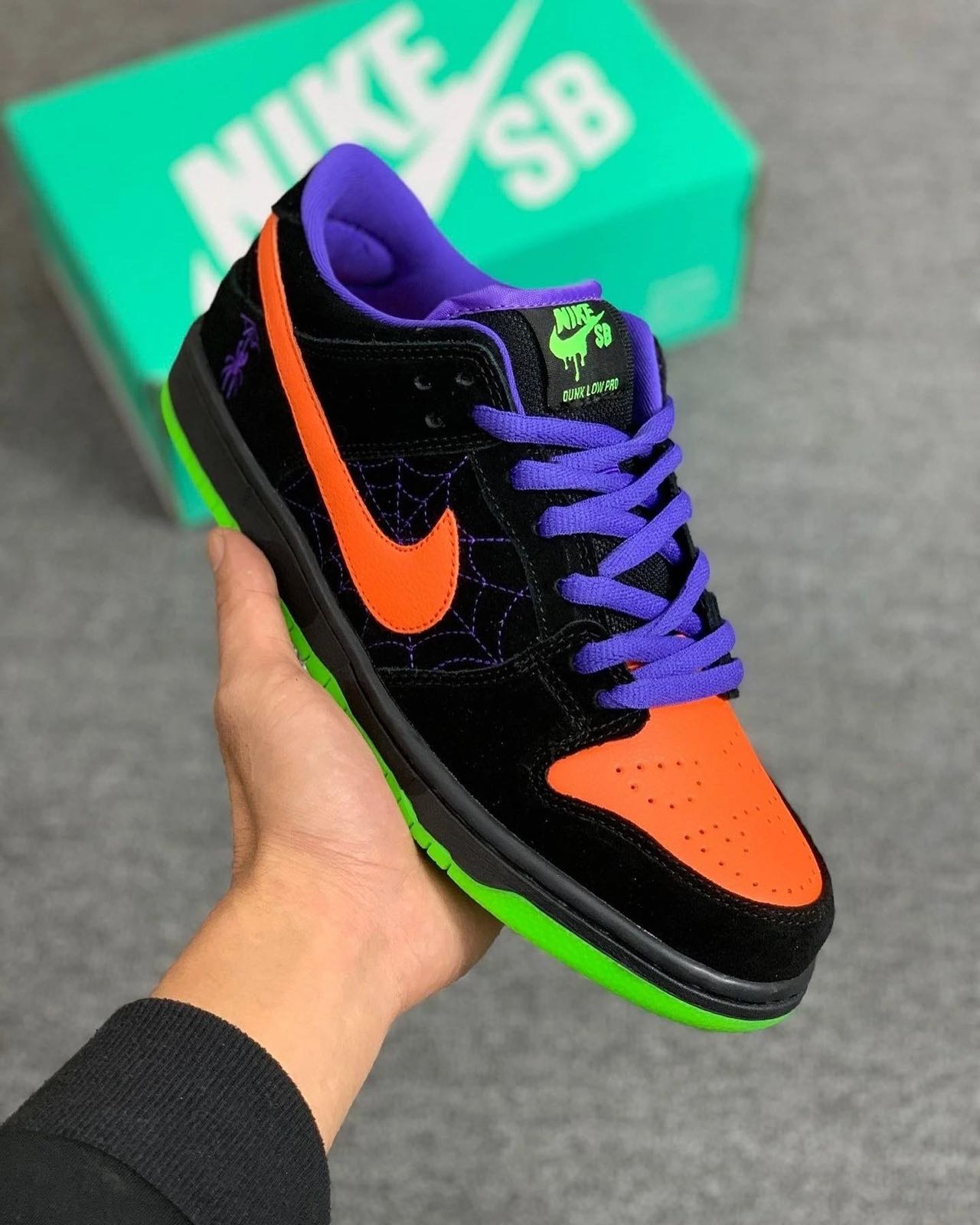 Nike SB Dunk Low Pro "Night of Mischief"