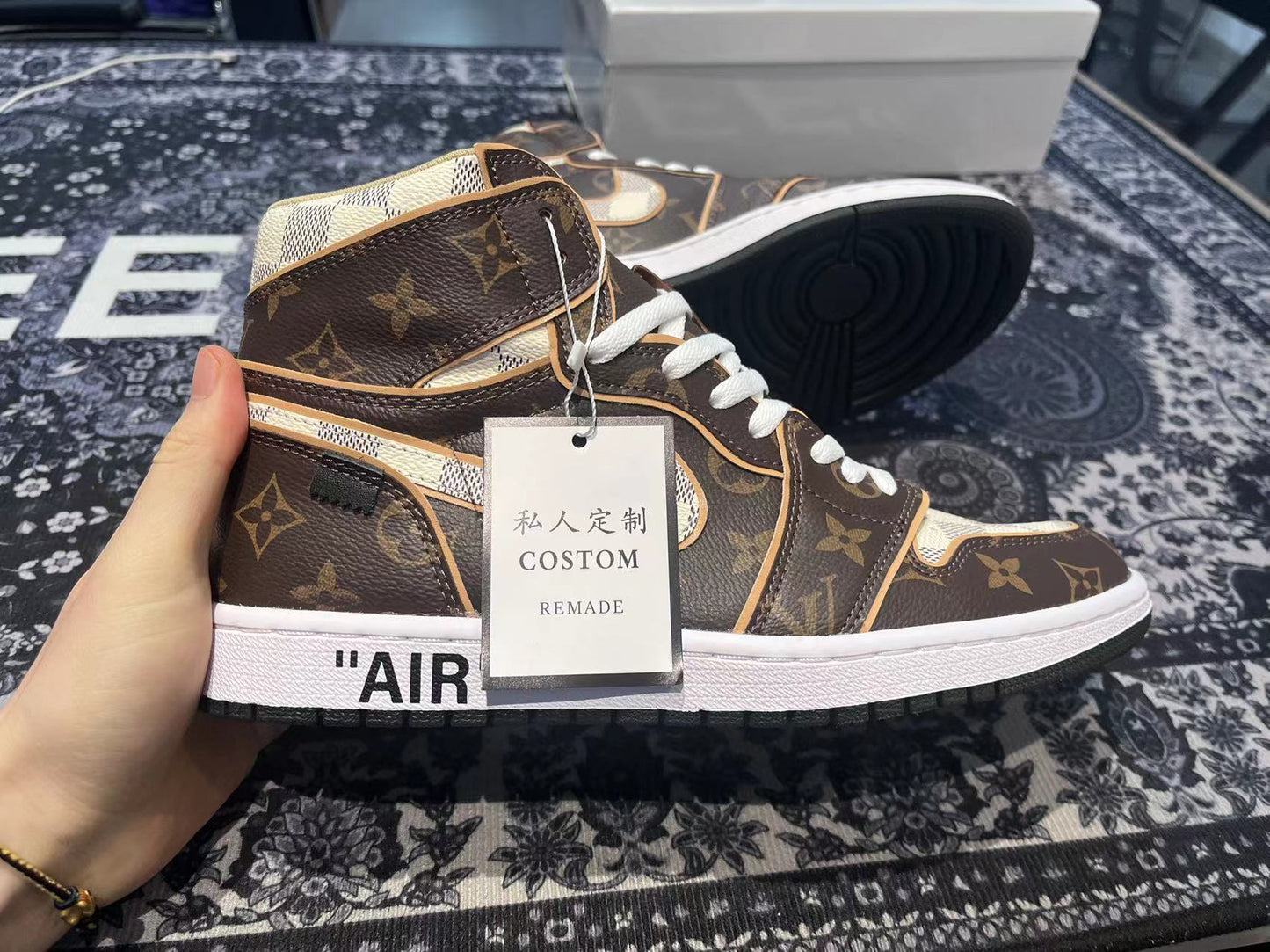 Louis Vuitton x Nike Air Jordan 1 High