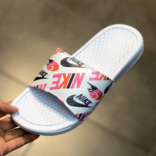 Chinelo Nike - Benassi JDI Print Floral