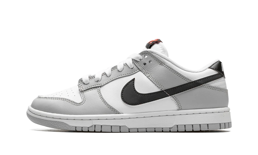 Nike Dunk Low SE Jackpot