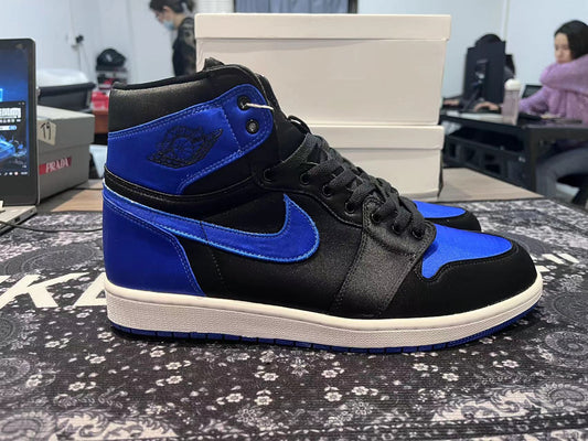 Nike Air Jordan 1 Retro Satin Royal