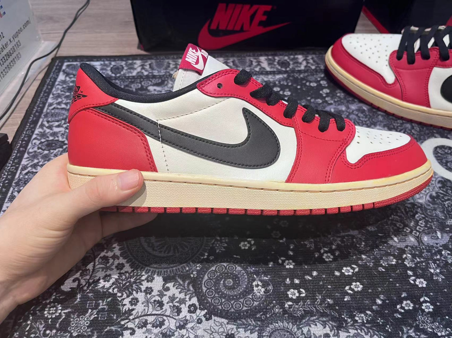 Nike Air Jordan 1 Retro Low "Chicago"