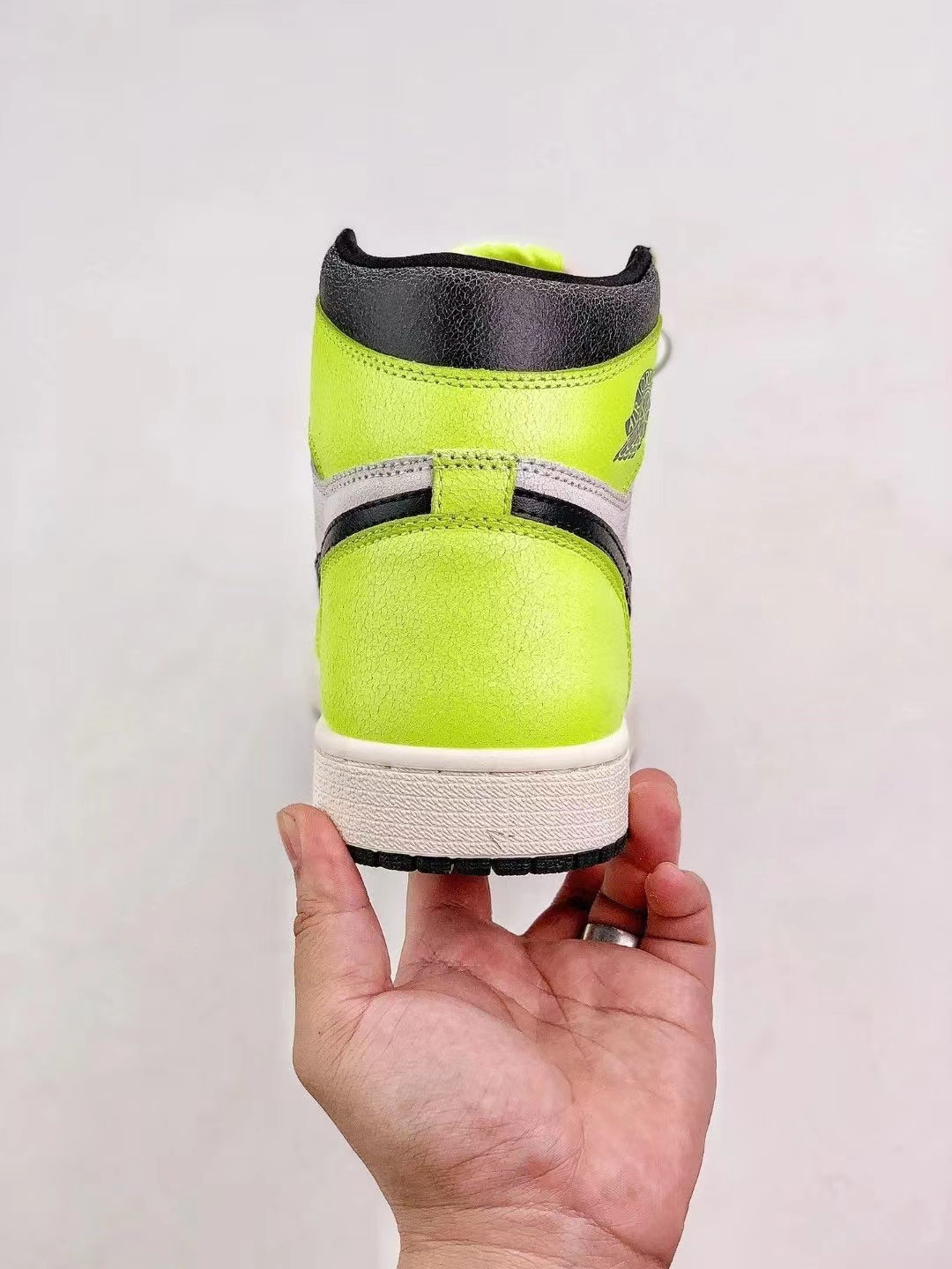 Nike Air Jordan 1 Retro High “Volt”