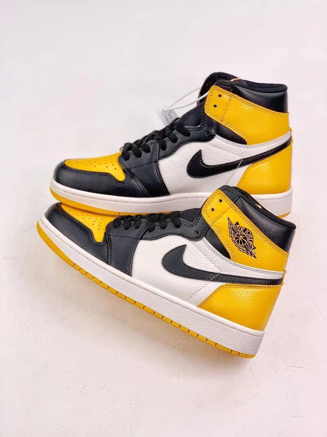 Nike Air Jordan 1 Retro High “Taxi”