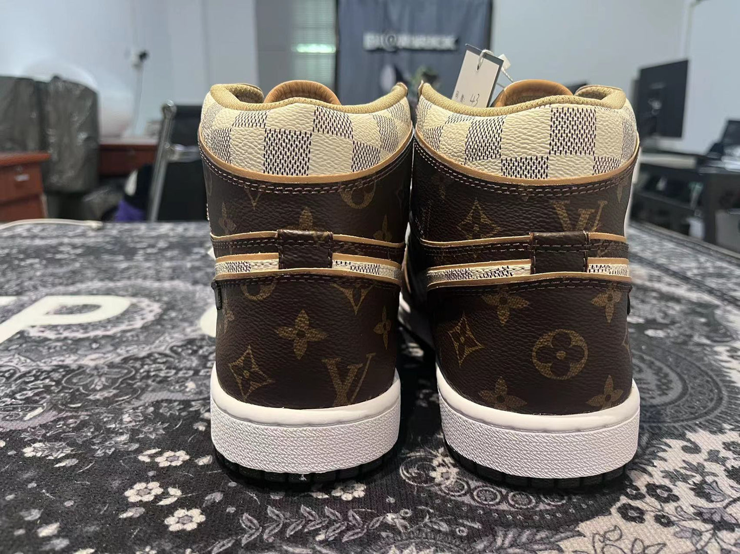 Louis Vuitton x Nike Air Jordan 1 High