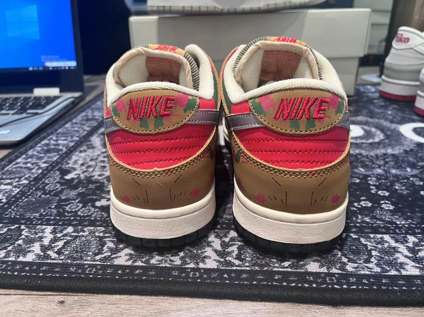 Nike Dunk SB Low Freddy Krueger