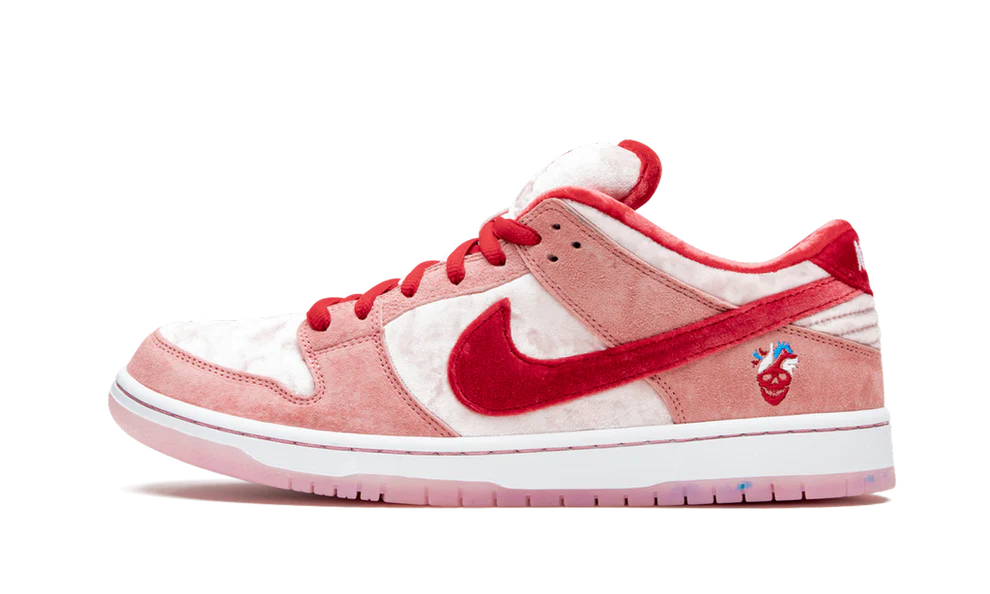 Nike SB Dunk Low Strangelove