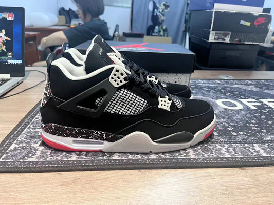 Nike Air Jordan 4 Retro Bred