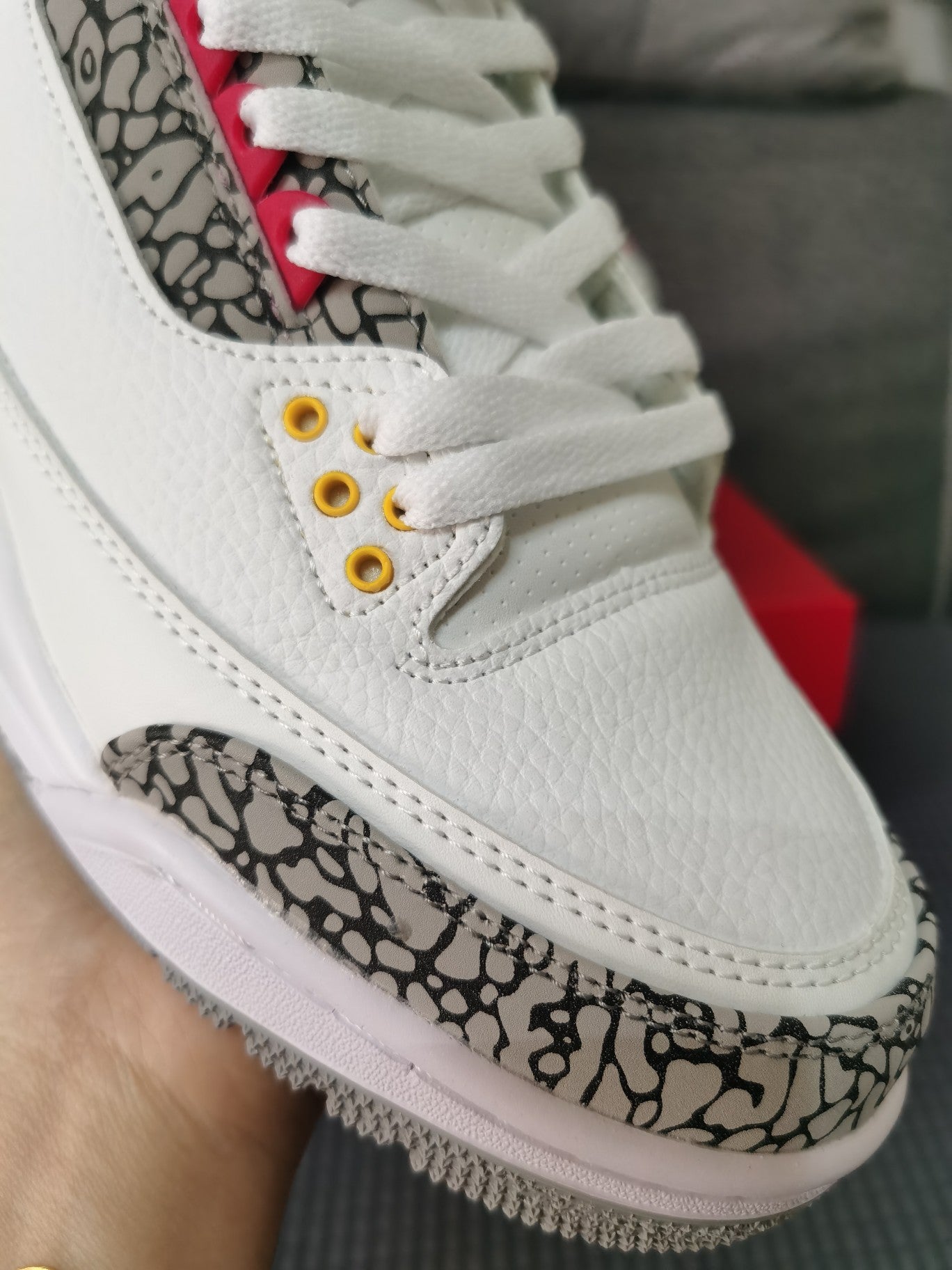 Air Jordan 3 Red Snake