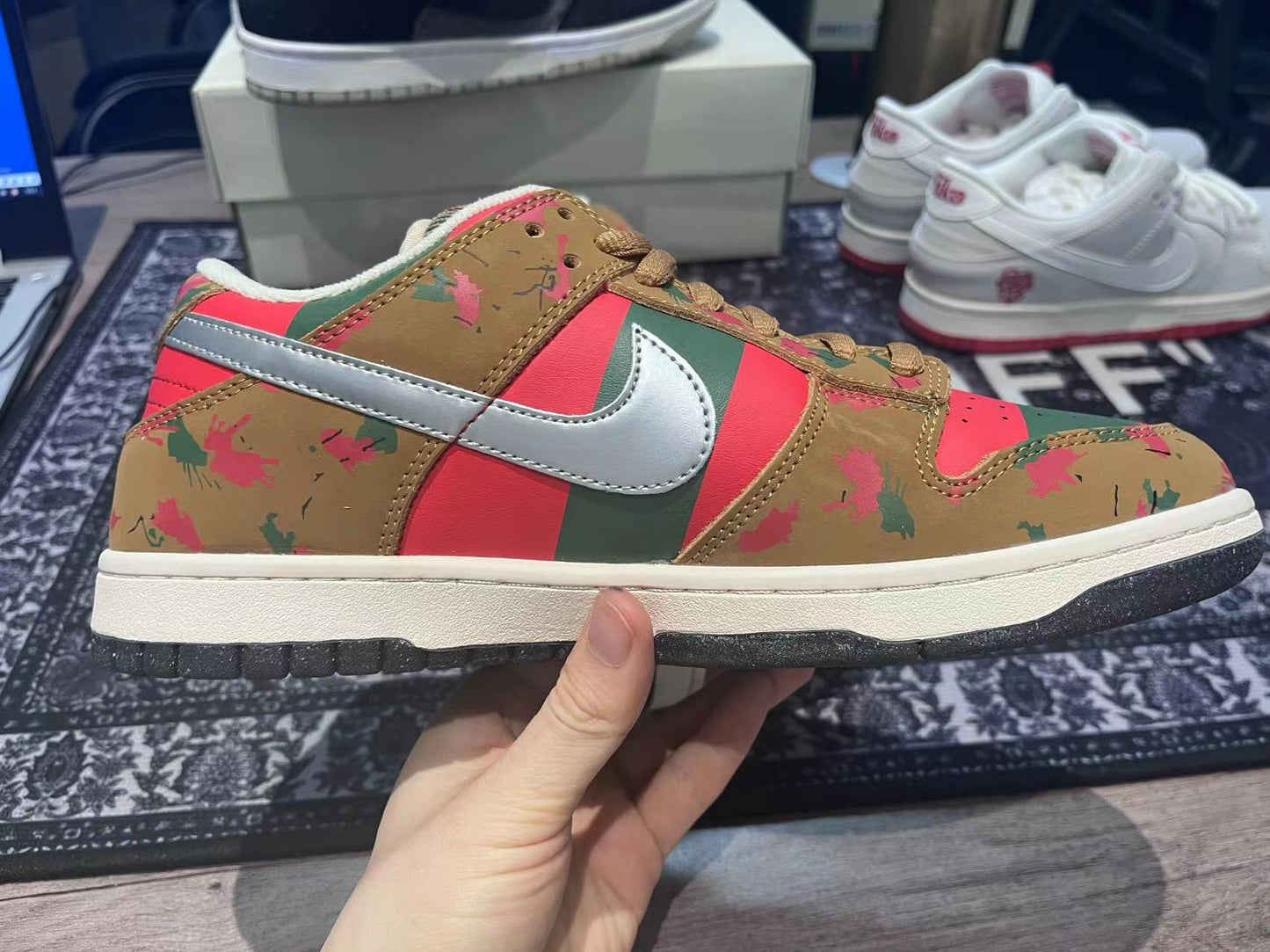 Nike Dunk SB Low Freddy Krueger