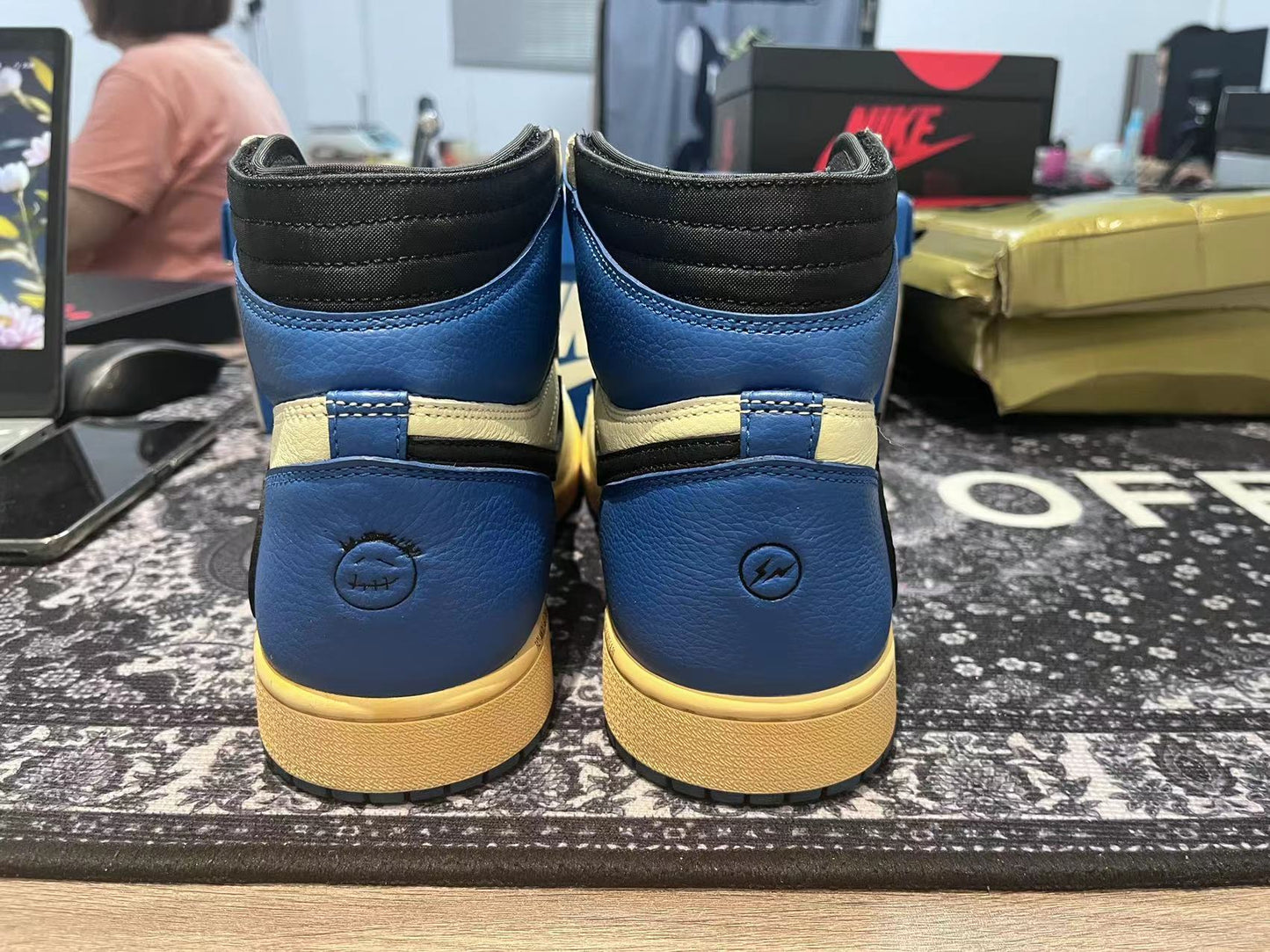 Travis Scott x Fragment x Air Jordan 1 High "Military Blue"