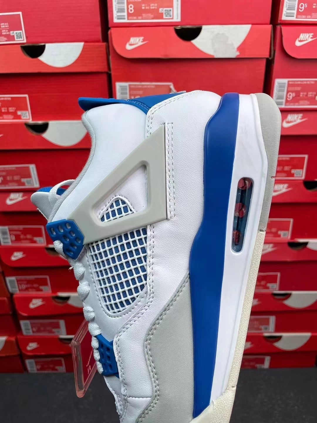 Air Jordan 4 Retro Military Blue