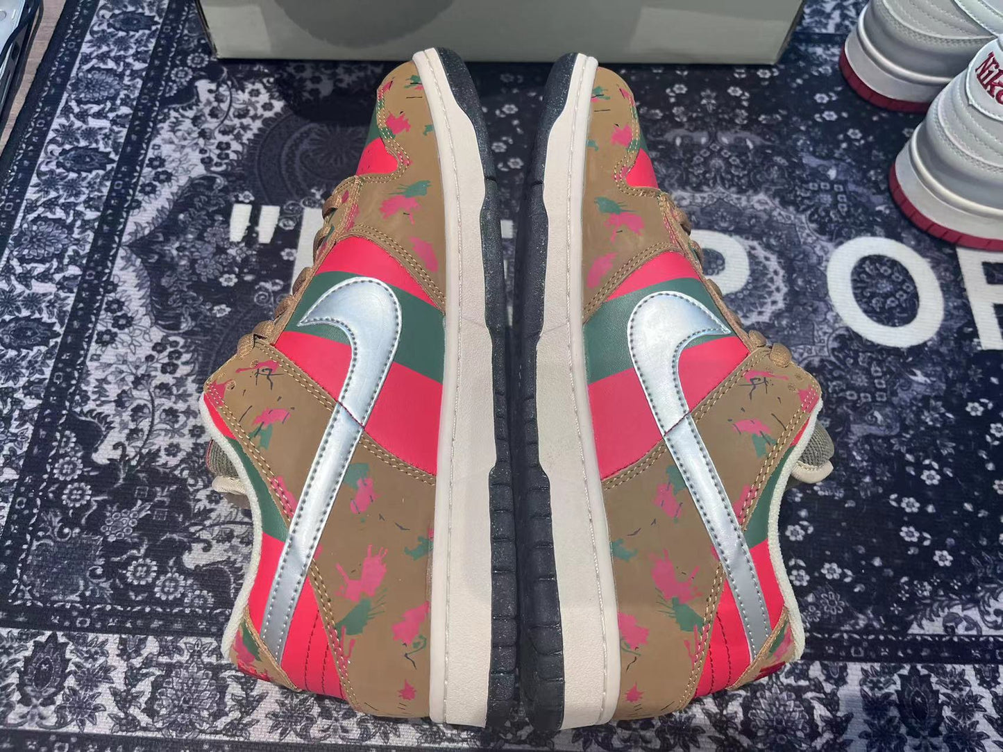 Nike Dunk SB Low Freddy Krueger