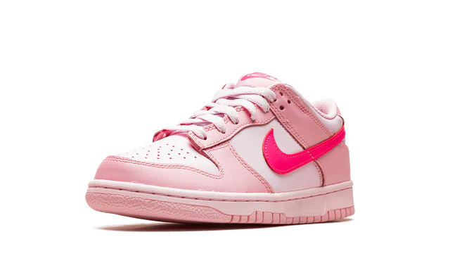 Nike Dunk Low Triple Pink (Barbie)