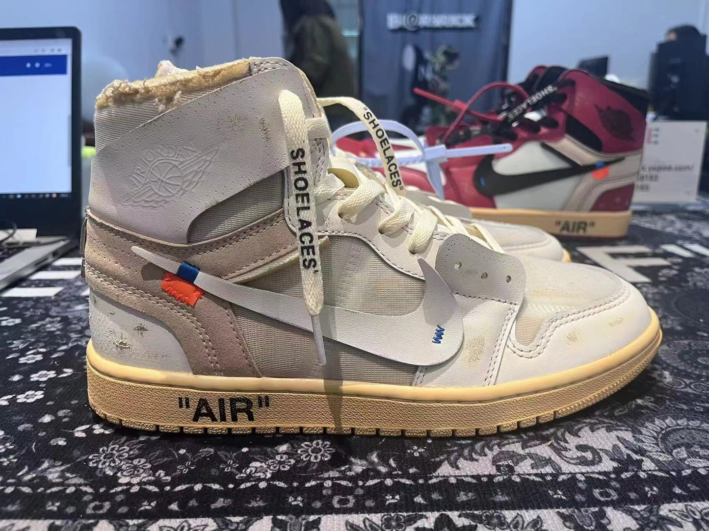 Off-White x Air Jordan 1 Retro High