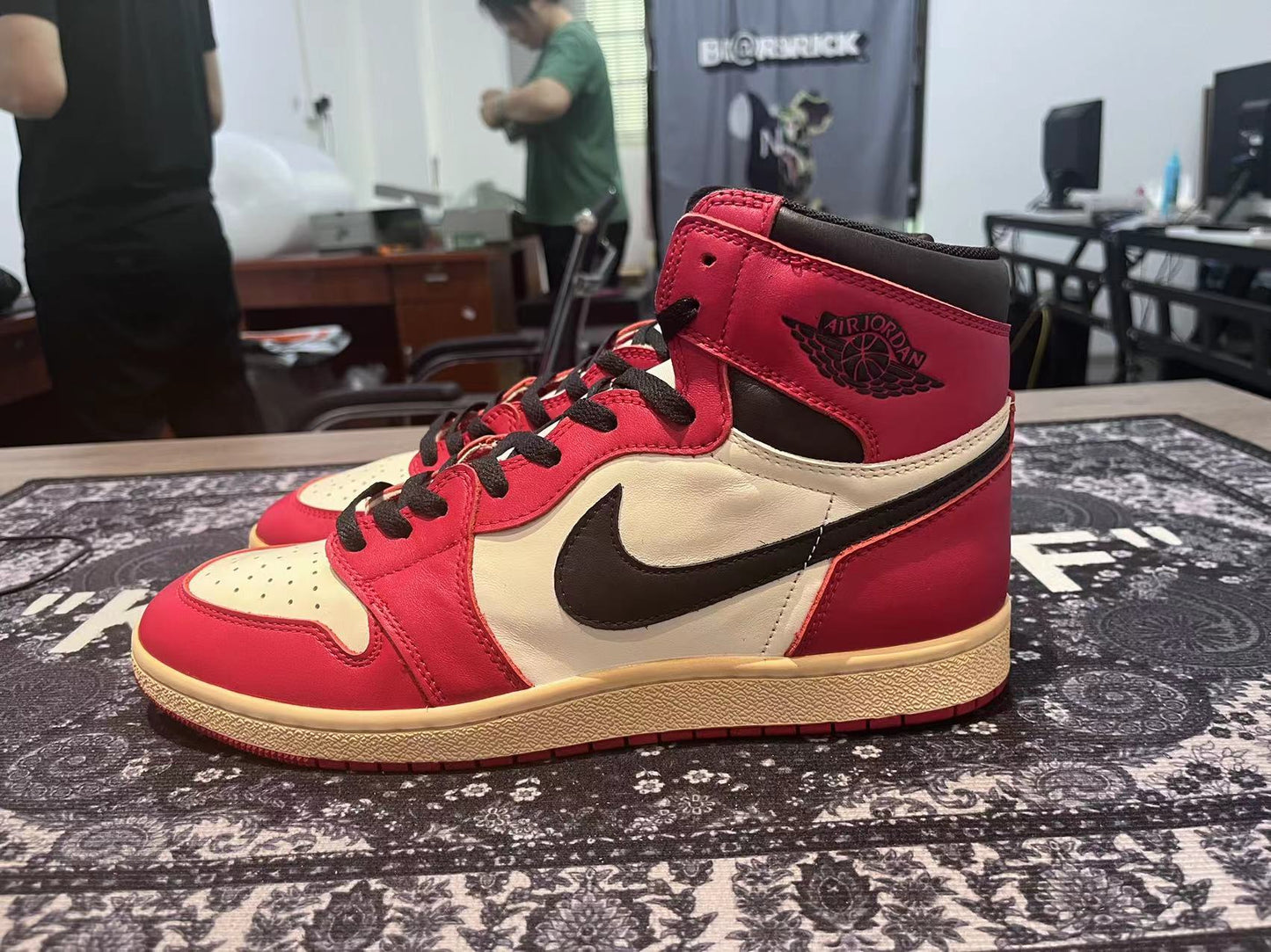 Nike Air Jordan 1 Retro Chicago