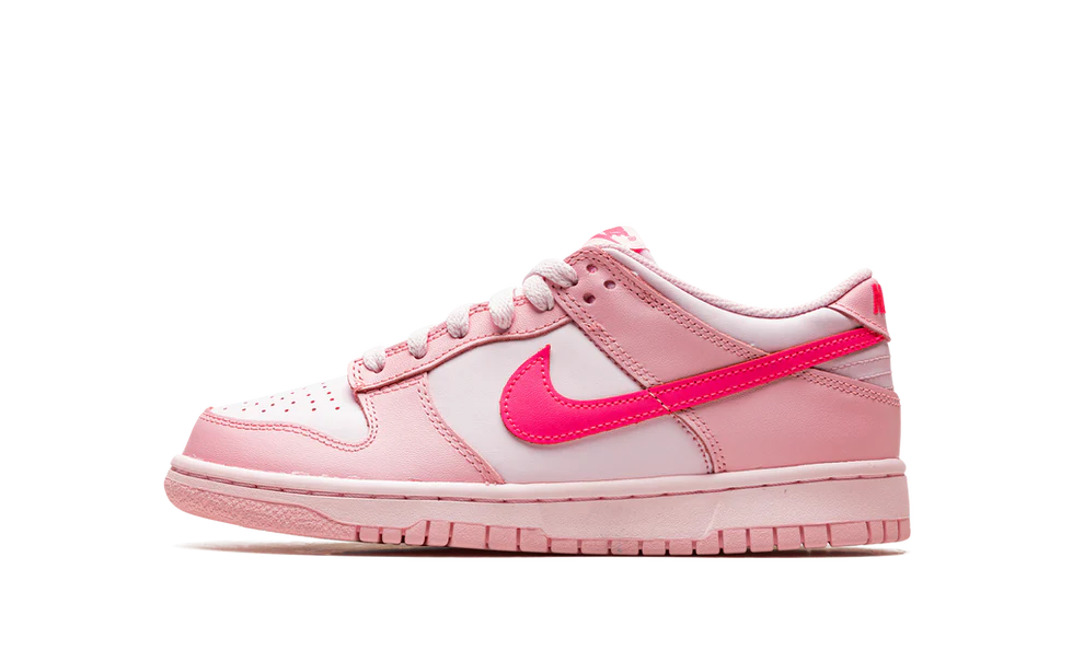 Nike Dunk Low Triple Pink (Barbie)