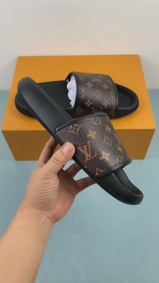 Chinelo Louis Vuitton - Black