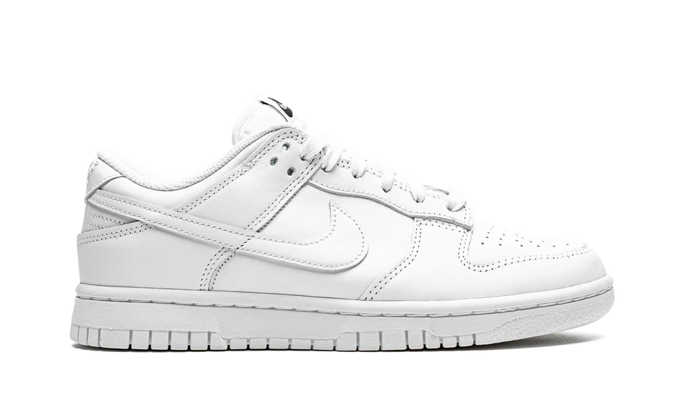 Nike Dunk Low Triple White