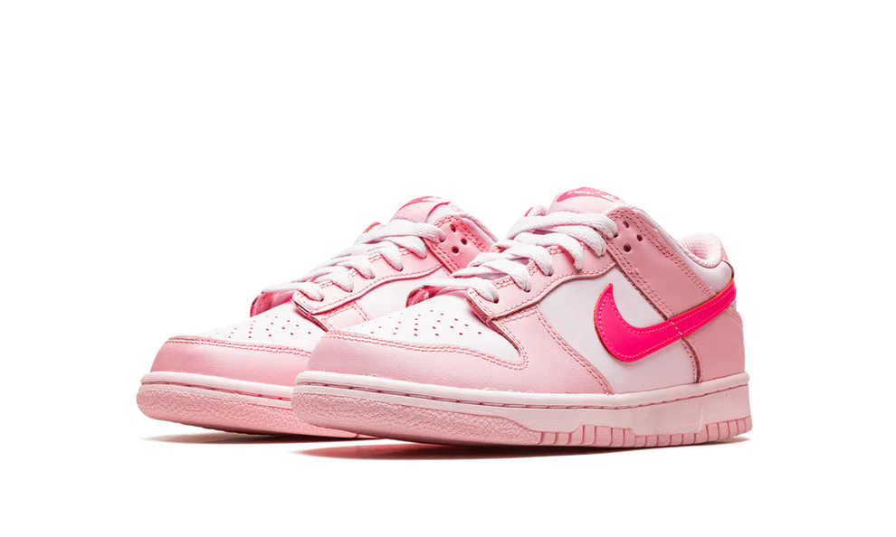 Nike Dunk Low Triple Pink (Barbie)