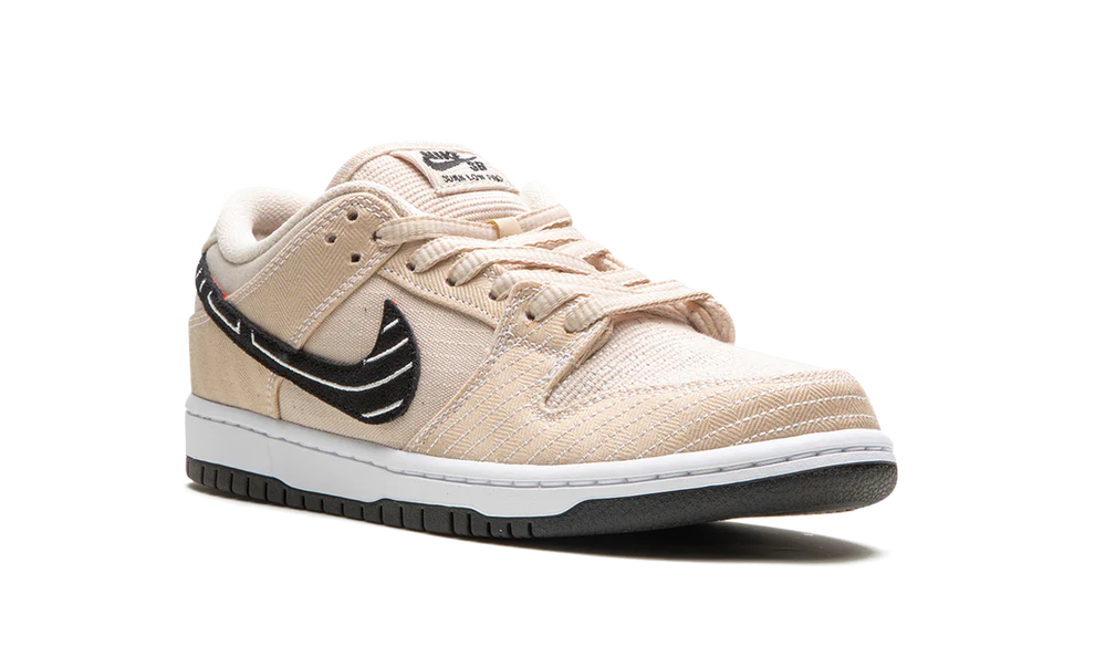 Nike SB Dunk Low Albino & Preto 'Jiu-Jitsu'